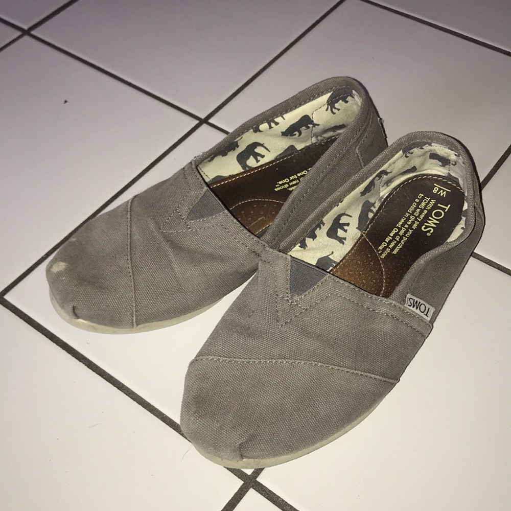 TOMS - Women’s Size 8 - Grey